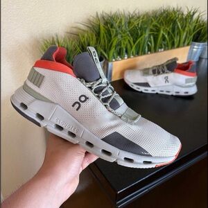 On Running Men's Cloudstratus Sneakers - Gray and Orange